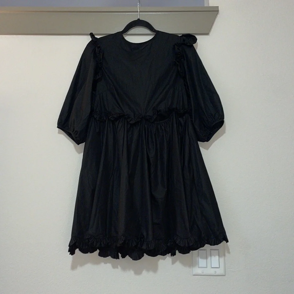 En Saison Black Scallop Hem Tie Back Mini Dress SZ XS EUC - Picture 2 of 5